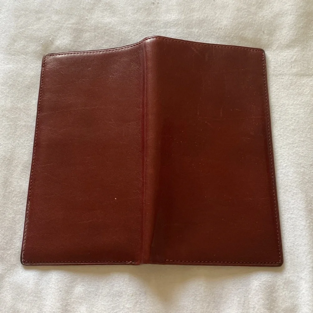 EXETER Ltd. Genuine Leather Bifold Wallet Size 3.5” x  6.5” NWOT